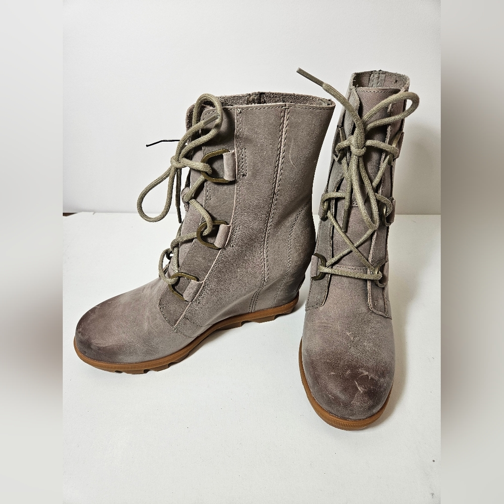 New! Sorel Waterproof Tall Lace Up Wedge Boots Gray Size 8